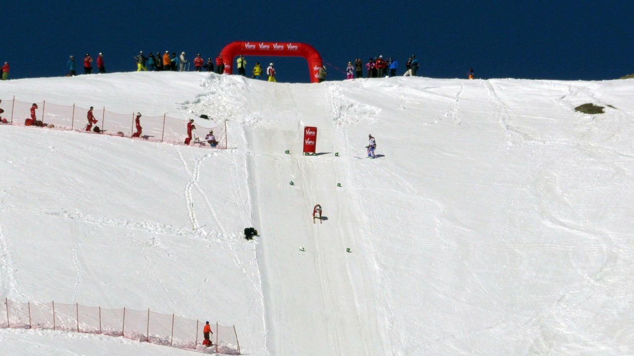 Ski de vitesse à Vars :  Simon Billy chute à 210 km/h