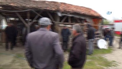 Yaşlı Kadın Sobayı Yakmaya Çalışırken Yanarak Hayatını Kaybetti