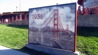 Golden Gate Bridge Moving Artwork