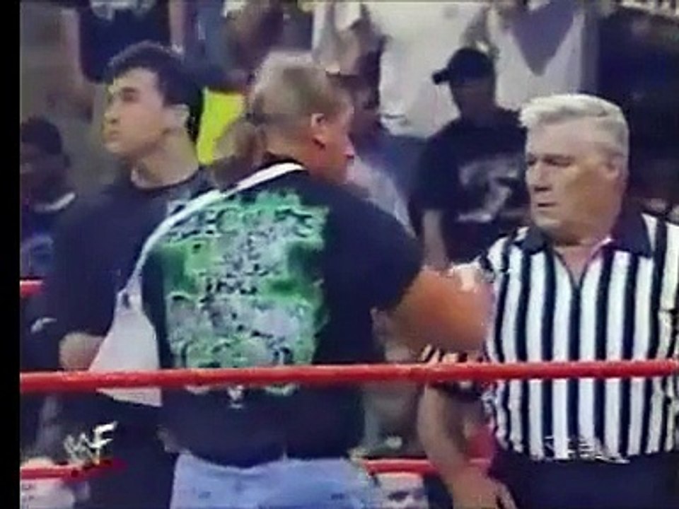 WWf Raw is War 2000 Shane Mcmahon vs The Rock Steal Cage match