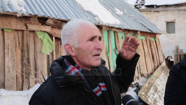 Patos, asfiksohet çifti i të moshuarve - Top Channel Albania - News - Lajme