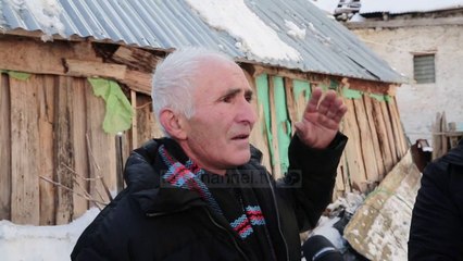 Patos, asfiksohet çifti i të moshuarve - Top Channel Albania - News - Lajme