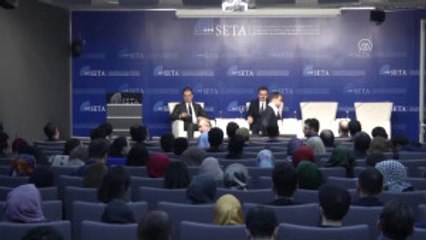 AB Bakanı Çelik: "Vizesi Iptal Edilen Diğer Türk Vatandaşları da Aynı Şekilde Aranmakta Mıdır?"