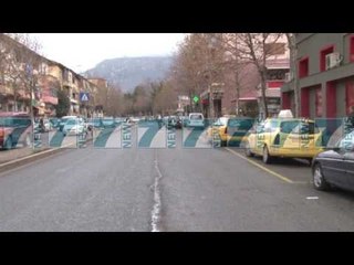 THYHET DHE VIDHET BANKOMATI NE RRUGEN E DIBRES - News, Lajme - Kanali 11