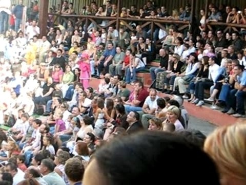 Spectacle Assurance Fou Rires parc ASTERIX 2007-partie 2