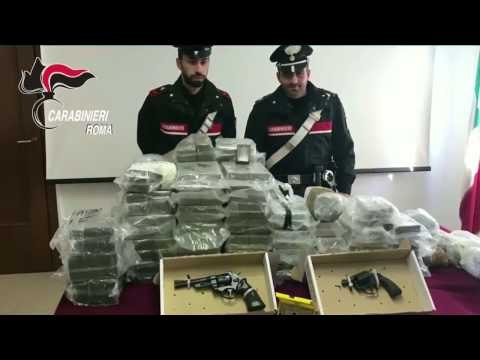 Roma - 280 chili di hashish e armi sequestrati tra Tor Bella Monaca e Ostia (31.03.17)