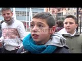 Report TV - Lezhë,nxënësit:Shkolla pa ngrohje, në mësim me xhupa