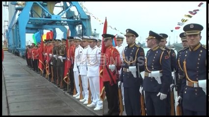 Ora News – Anija “Lisus” me ushtarakë niset drejt Egjeut për tre muaj