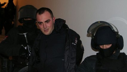 Report TV - Vlorë,autori i vrasjes së 3-fishtë: Jam penduar, kam qenë i vogël