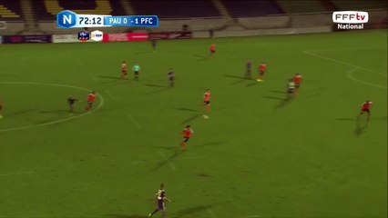 Centre de Sanchez dans les gants de Demarconnay