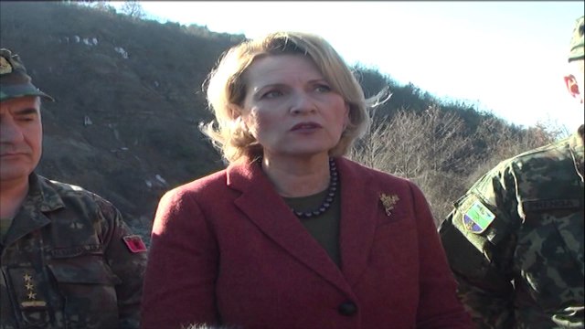 USHTRIA NDERTON UREN NE NJE FSHAT TE THELLE TE KLOSIT,MINISTRJA KODHELI INSPEKTON NGA AFER PUNIMET L