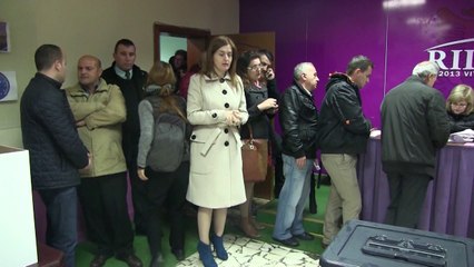 Report TV - PS me laps në dorë, evidenton votuesit ne listat zgjedhore