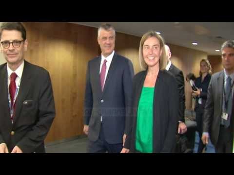 Bisedimet Serbi-Kosovë, ulen Thaçi e Nikoliç - Top Channel Albania - News - Lajme