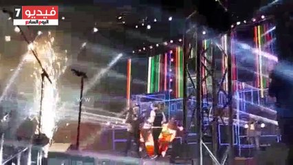 تامر حسنى يواصل مفاجآته وحسام حبيب يشاركه الغناء