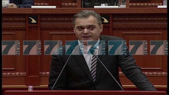 SALI BERISHA DHE BEN BLUSHI KERKOJNE NDRYSHIM TE KUFIJVE NE BALLKAN - News, Lajme - Kanali 10