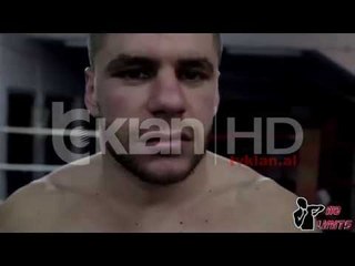 Nga i burgosur për plagosje, në kampion bote në kickbox