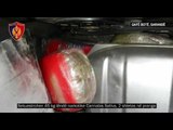 Ora News - Sarandë, kapet droga e fshehur në serbatorin e makinës, dy të arrestuar