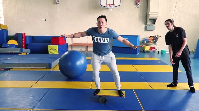 DES DÉFIS IMPOSSIBLES COMPLETEMENT FOUS !!