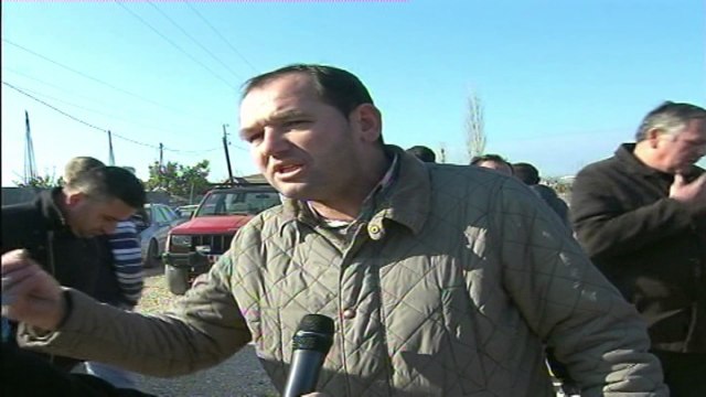 Lezhë, banorët kundërshtojnë rrugën: Do të përmbytemi - Top Channel Albania - News - Lajme
