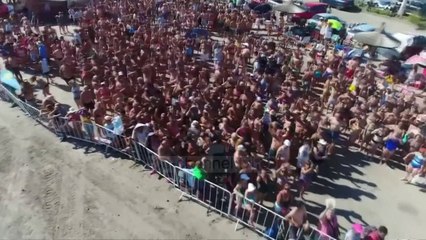 Rekordi i ri mbi ujë - Top Channel Albania - News - Lajme