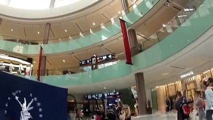 Cute Beautiful Little American Girl Hears Azan for the First Time in pak