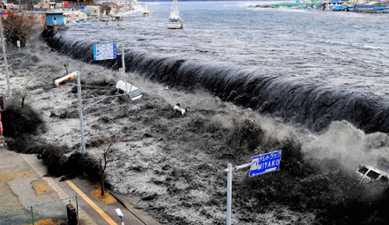 tsunami caught on camera