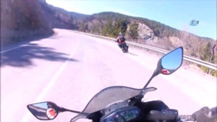 Motosiklet Sürücüsü Faciadan Kıl Payı Kurtuldu