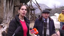 Kumbaro inspekton nisjen e punimeve në Kishën e Labovës - Top Channel Albania - News - Lajme