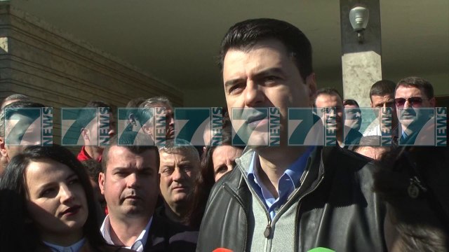 LULZIM BASHA TAKIME NE FIER, KERKON RREZIMIN E QEVERISE - News, Lajme - Kanali 11