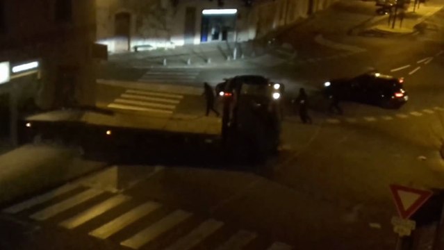 Attaque d'une banque au camion bélier à Pernes-les-Fontaines