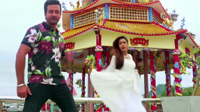 Selfie ¦ Raja Babu (2015) ¦ Movie Song ¦ Shakib Khan ¦ Apu Biswas ¦ Bobby Haque