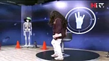 Cute Girl From Abbottabad In Waqar Zaka Over The Edge Show