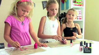 How to Make Washer Necklaces  _  Kids Crafts  _  DIY Jewelryas