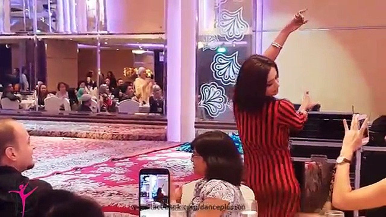 .Hot Belly Dance 2017
