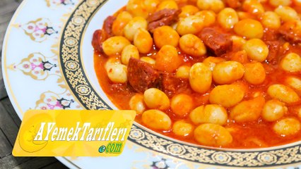 Sucuklu Kuru Fasulye Nasıl Yapılır? | Sucuklu Kuru Fasulye Tarifi
