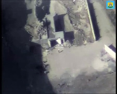 Атака ВКС РФ по командному пункту Джебхат Ан-Нусры на севере провинции Хама