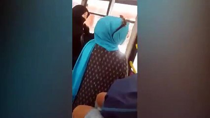 Otobüste Tartıştığı Adama 'Siz Öleceksiniz, Gebereceksiniz, Az Kaldı' Diyen Kadın