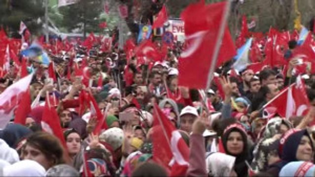 Diyarbakır - Erdoğan PKK Yanlıları 'Barış Barış' Diyor, Soruyorum; Elde Silah Varken Barış Olur mu 3