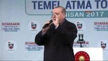 Diyarbakır - Erdoğan PKK Yanlıları 'Barış Barış' Diyor, Soruyorum; Elde Silah Varken Barış Olur mu 4