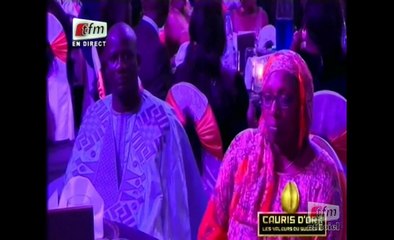 Carlou D chauffe la soirée des Cauris d'or
