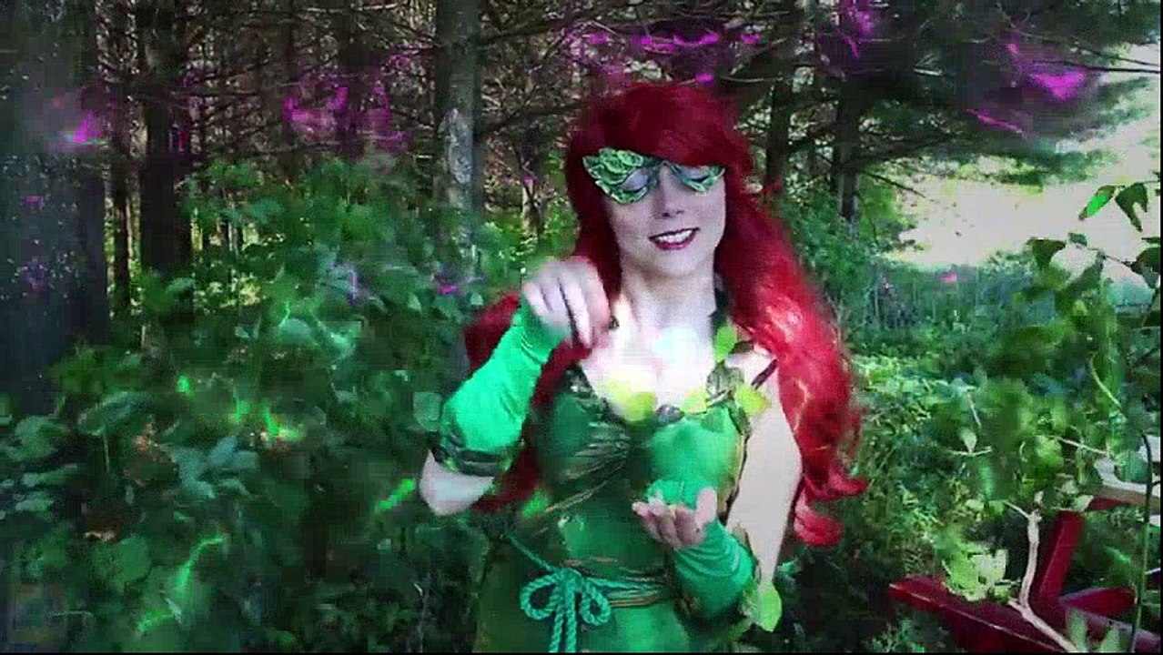 Frozen Elsa LOSES HER NOSE! w/ Spiderman, Pink Spidergirl, Poison Ivy, Maleficent, Rapunzel & Candy