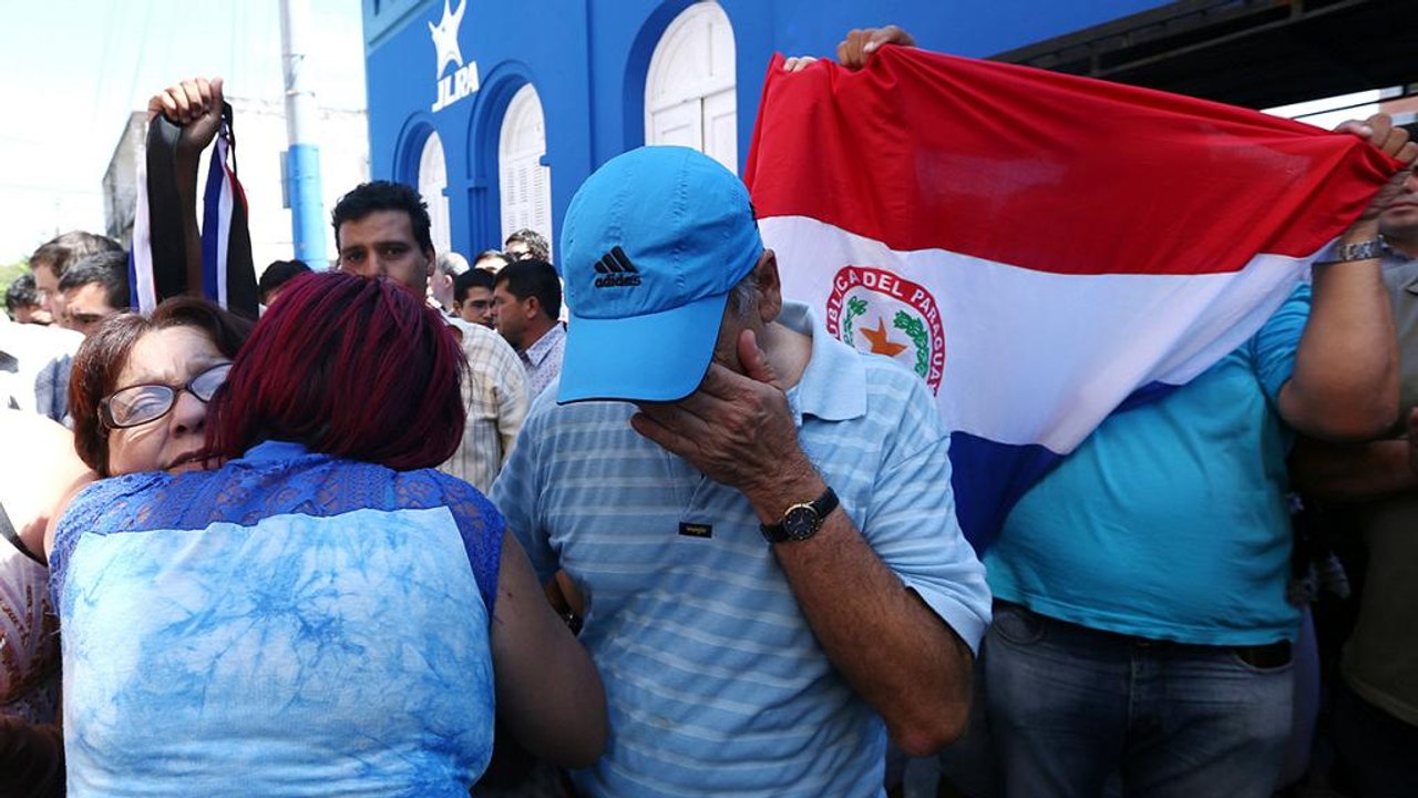 Polizei in Paraguay tötet Demonstranten bei Anti-Regierungs-Protest