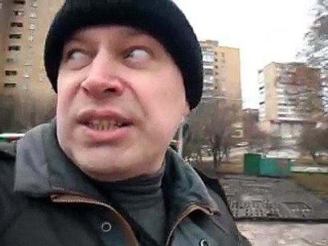 Видео прикол в городе про дом — Гена Горин