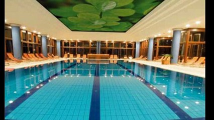 Các mẫu trần xuyên sáng dành cho bể bơi