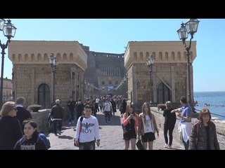 Napoli - Scarichi illegali al Borgo Marinari, multe per 200mila euro (30.03.17)