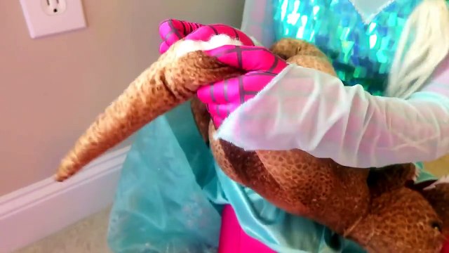 DOC MCSTUFFINS GIVES FROZEN ELSA SURGERY! - Spiderman vs Joker vs Frozen Elsa - Superhero IRL-jBzzlZDsOos