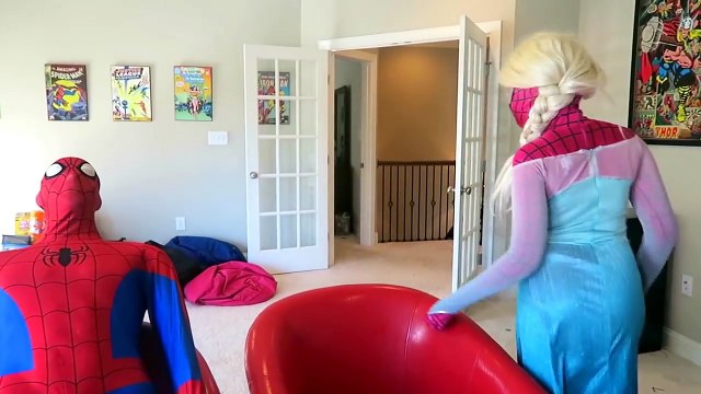 Gelli Baff SLIME! Superhero Superstars - Spiderman vs Joker w_ Frozen Elsa, Batman, Pink Spidergirl-zH03OUKOIt8