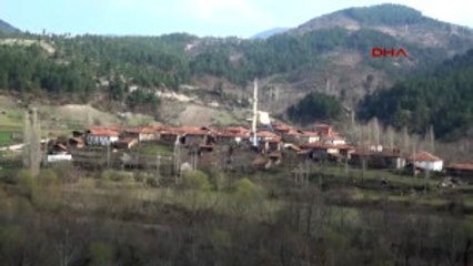 Balıkesir Mahallenin Oyun Çağındaki Tek Çocuğu Için Park Yapıldı