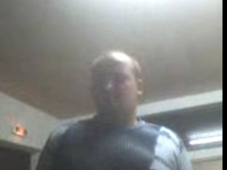 varrin qui chante les moureaux apres l'entrainement de foot