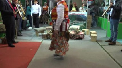 Kemençe Eşliğinde Giresun Defilesi